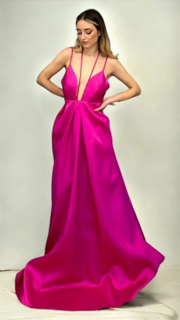 Abito lungo in mikado fucsia con scollo a V profondo – Vera Wang Bridesmaid