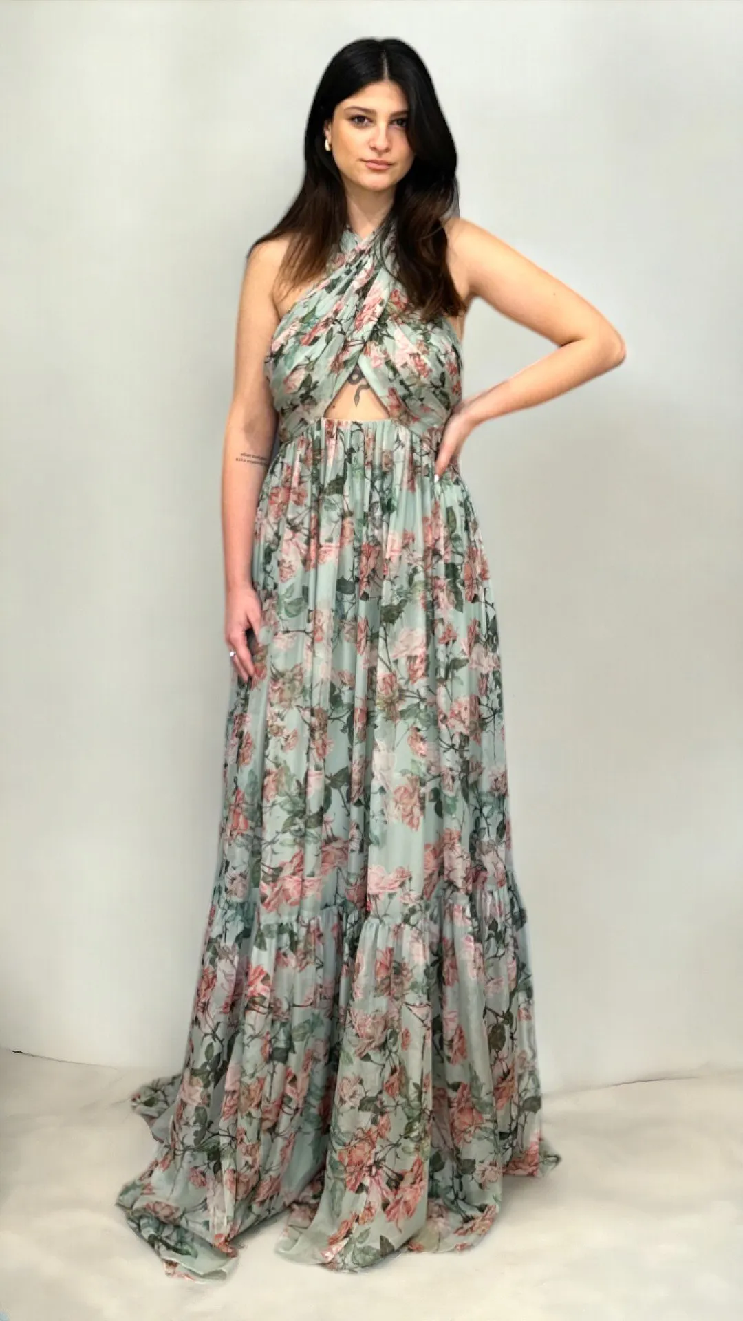 Abito lungo in chiffon stampato a fantasia floreale verde salvia – Vera Wang Bridesmaid