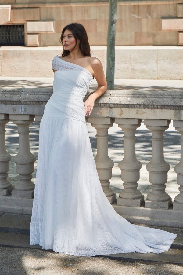 Jesus Peiro Barcelona in White 2026 - abiti da sposa Mantova